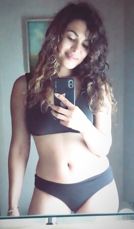 Nadine Velazquez nudes actress pictures