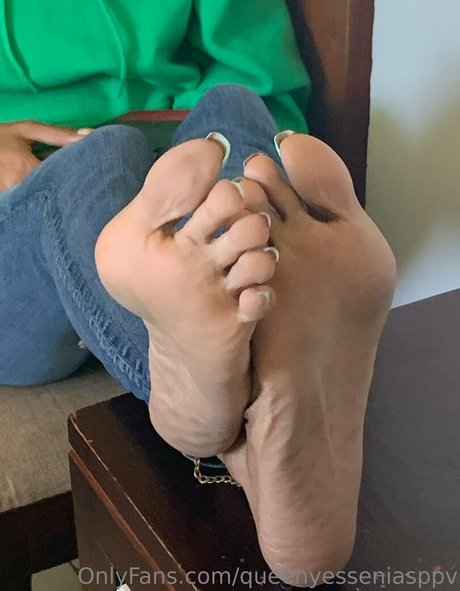 queenyesseniasppv pornstar high quality images