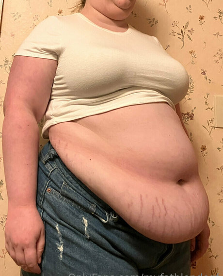 myfatblondegf nude actress images