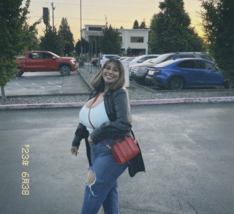 unknown onlyfans pornographic pic