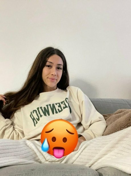 fingering squirt onlyfans nudes images