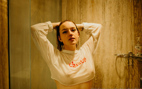 melthewhalefree model xxx archive