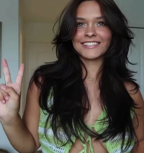 Emma Marie beautiful pornstar picture