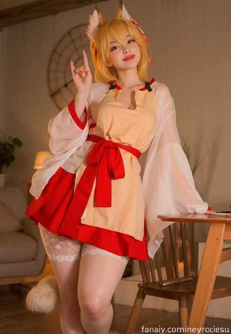 Elina Yi Profile pic