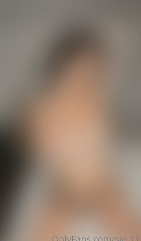 sin free model sexy image