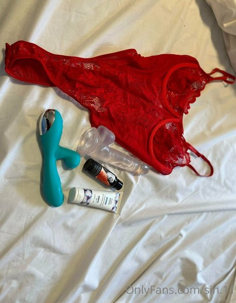 sin free star top gallery