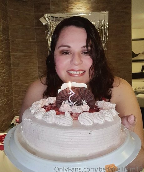 bellabellisim13 star adult photos