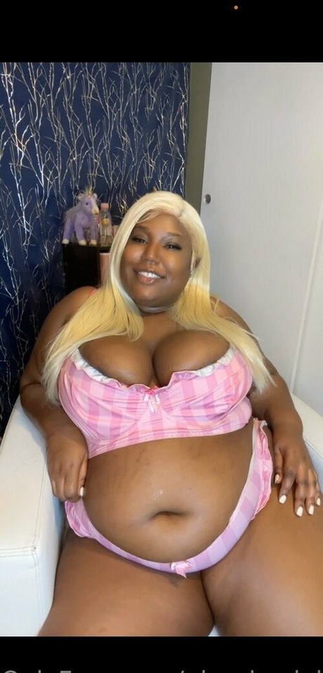 plussizedollface free star gallery