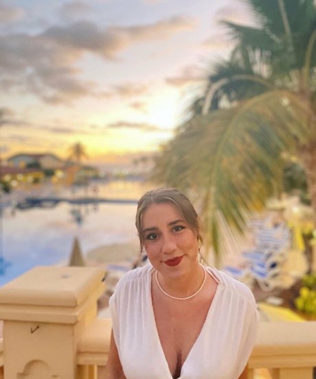 Marianna Spring xxx actress photos