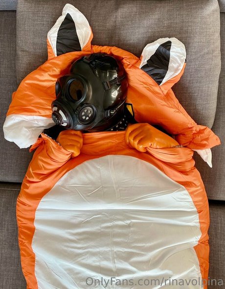 rinavolpina model adult pics