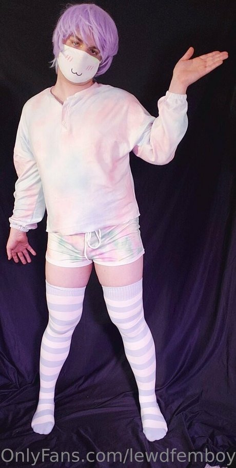 lewdfemboyairhead sexy model photos