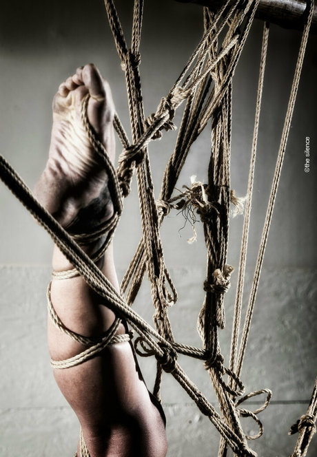 sageofthesun model top picture