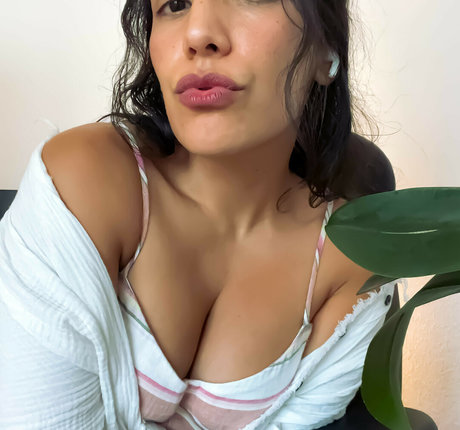 Wokies Asmr erotic model archive