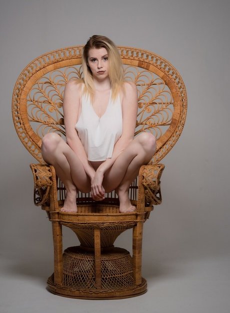 Riah Lynn sex star image