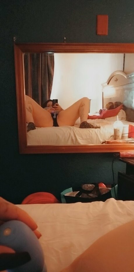 daynamariie model adult photos