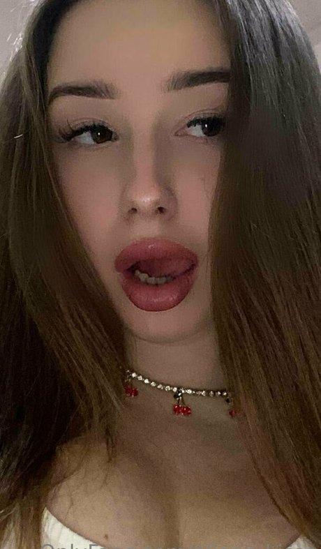 alicee kisss model adult photos