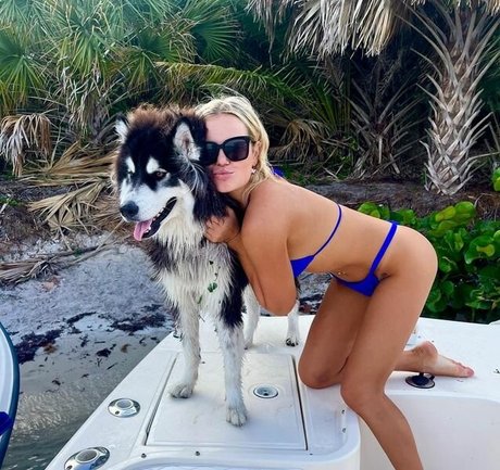 Kyla Deaver naked actress pic