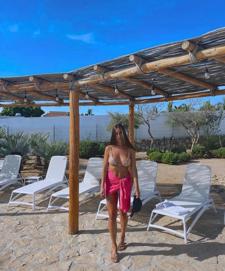 paulagonu sexy star image