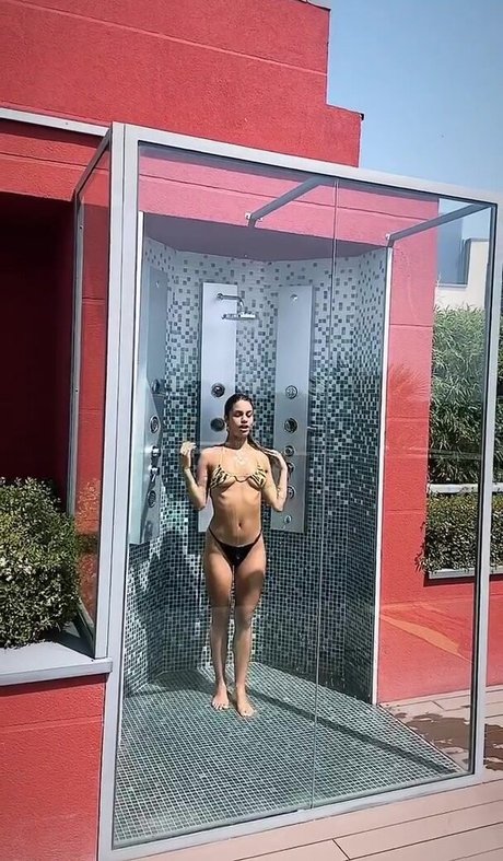 Lorena De Felipe art actress picture