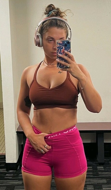 Brittany Thicc top star pic