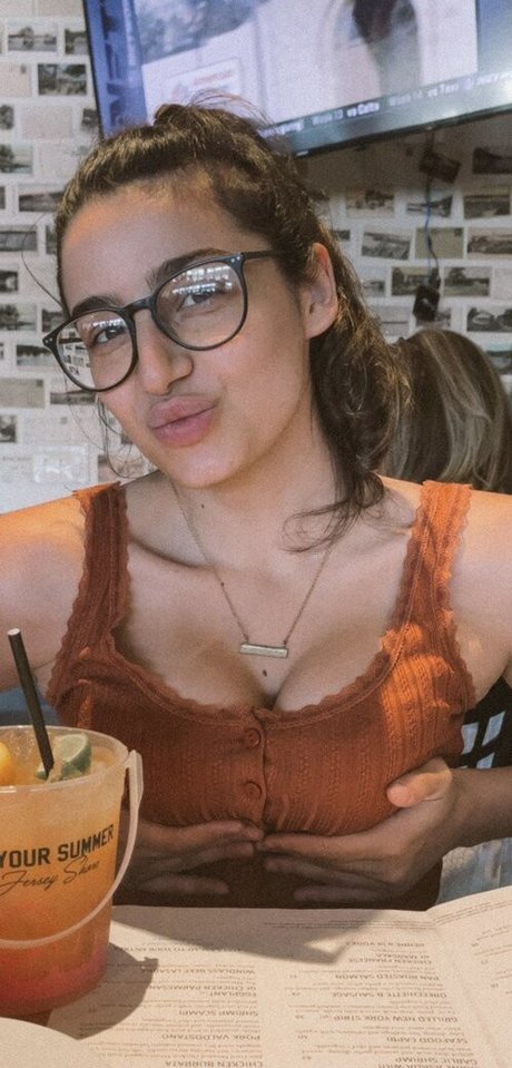 NuFo naked pornstar archive