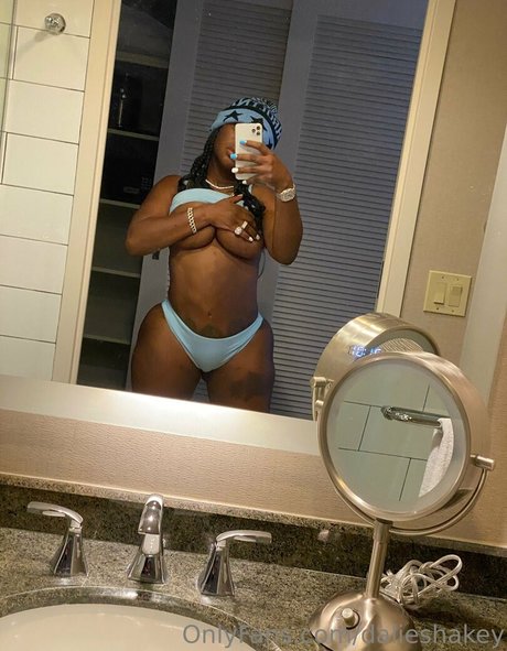 dalieshakey star nude pictures