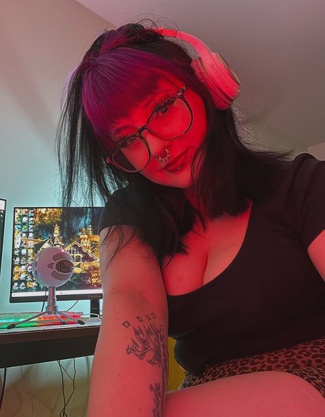 ladyhaleth pornstar nice pictures