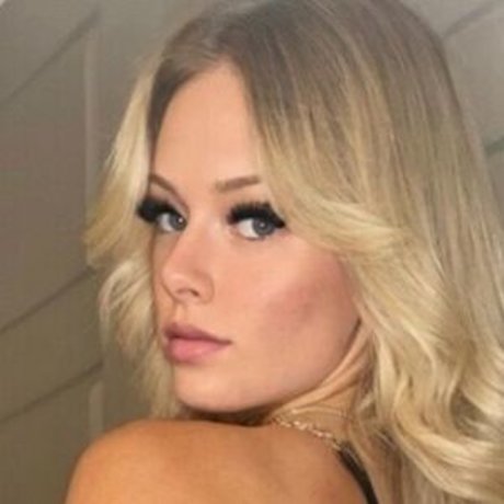 reesejohnson18 pornstar beautiful images