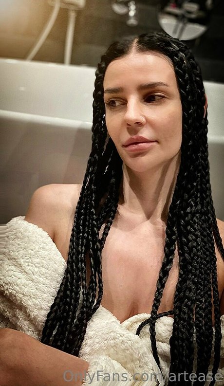 artease hot actress pictures