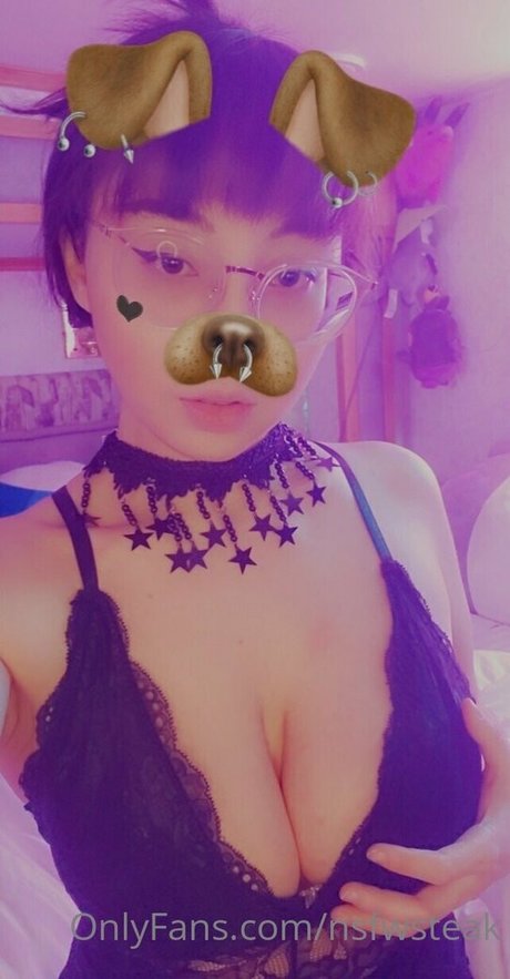 nsfwsteak naked actress archive