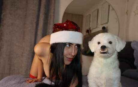 gummies15 pretty actress photo