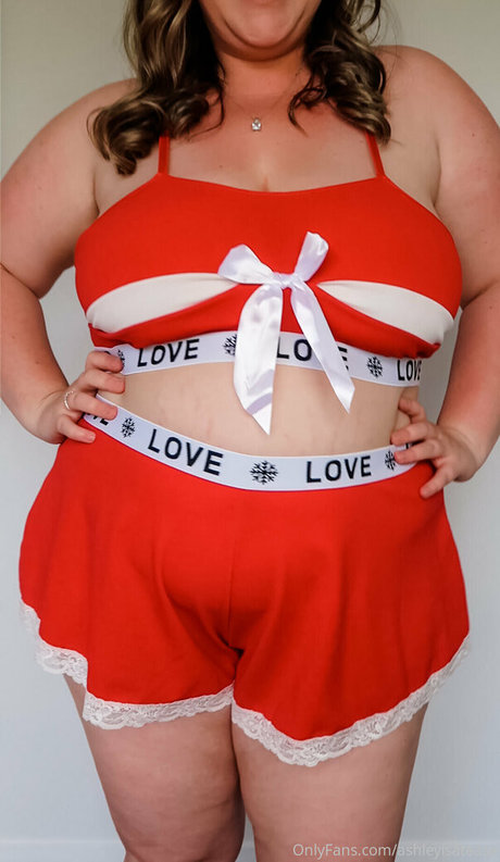 ashleytheteasefree hot model gallery