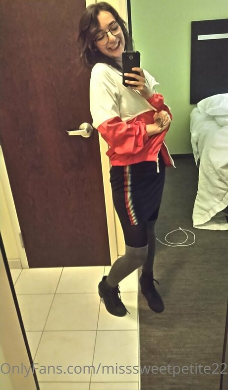 chubby nerd onlyfans porno picture