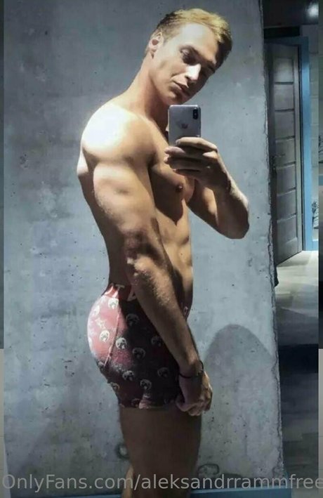 aleksandrrammfree high quality pornstar pictures
