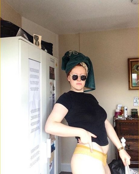 Try Channel beautiful actress photo