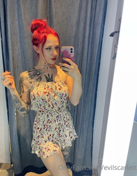 evilscarlett pornstar hot galleries