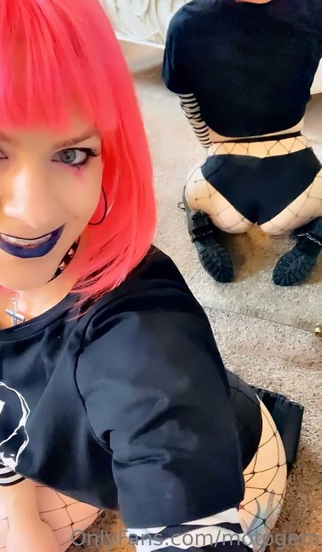 motogem pornstar naked img