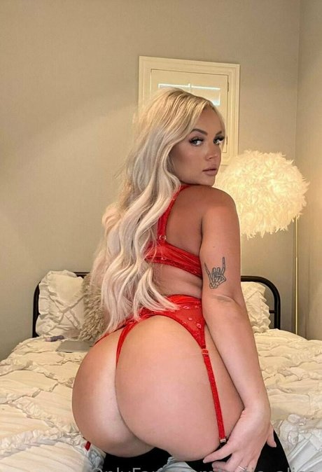 18 year old onlyfans hot naked pics