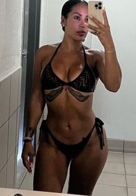 Getbodiedbyj star top photo