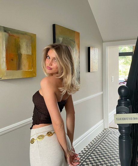 Mimi Slinger free actress images