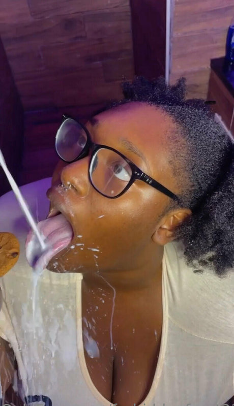 forbiddenfruyt23 model adult gallery