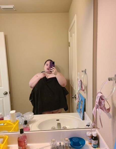 curv3s4daysfree pornstar adult img