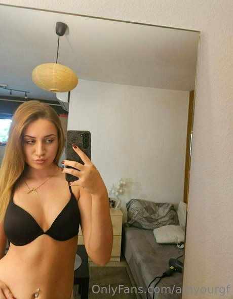 amyourgf model picture