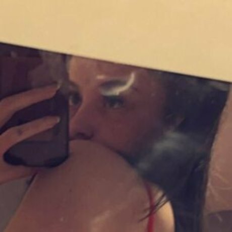 Eleri Evans pornstar erotic photos