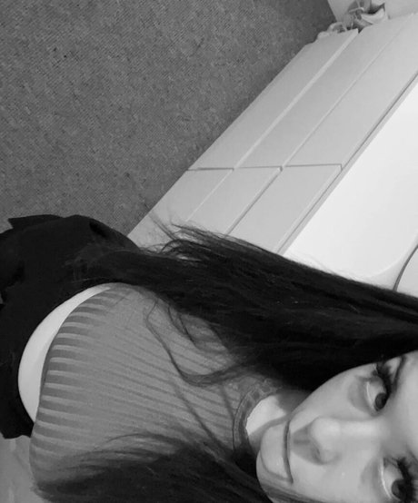 Eleri Evans best model pic