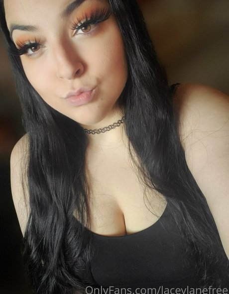 laceylanefree free star img