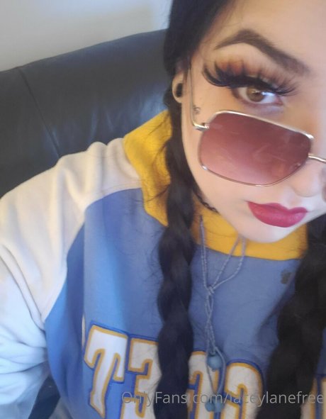 laceylanefree free pornstar image