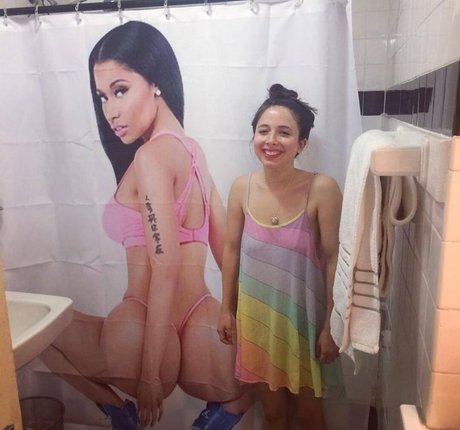 Esther Povitsky pornstar high quality photos