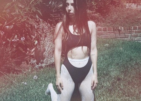 Esther Povitsky art actress img