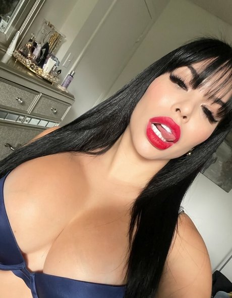 Priscilla Mclean beautiful model gallery